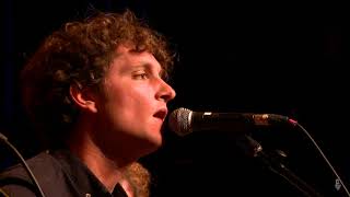 Sam Amidon - Weeping Mary (Live on eTown)