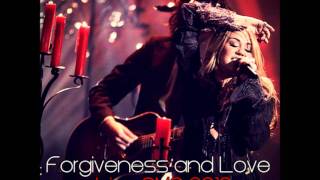 Miley Cyrus - Forgiveness And Love live AMA 2010