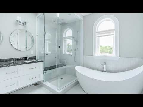 1384 Sheldon Avenue, Oakville