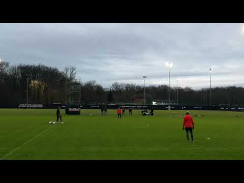 RB-Leipzig: Langer Ball mit direkten Torabschluss