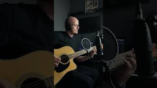 Download lagu 3 Doors Down - Here Without you mp3