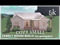 BLOXBURG: 5K!! COZY SMALL FAMILY HOUSE BUID; NO GAMEPASS