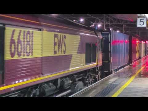 4S49 - DB66s - 66181 on the Sunday night trip up to Grangemouth 9 mins late through a wet Stafford..