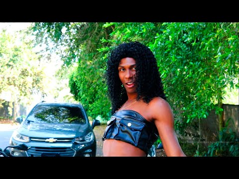 LA NUEVA PUTY FLY - Kevin Voltro