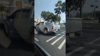 Download lagu What it's like to ride in a cab through Bangkok... mp3