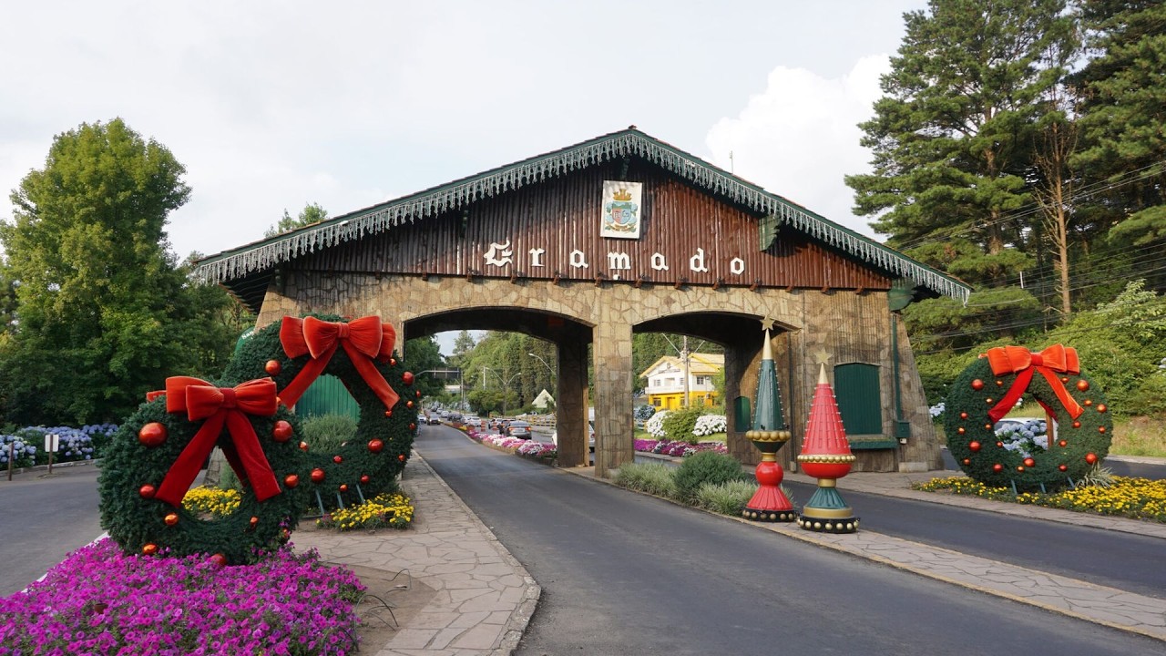 Gramado de Todas as Estações