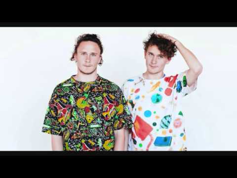 Cosmo’s Midnight – Phantasm feat. Nicole Millar (2k15emotionalVIP)