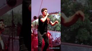 Michael Patrick Kelly/Et Voila Hanau