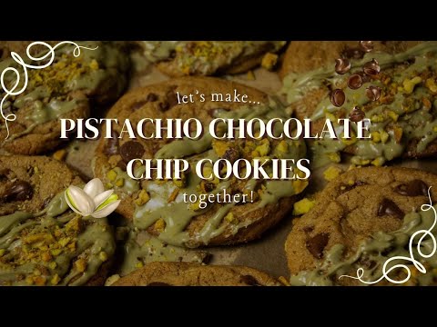 Pistachio Chocolate Chip Cookies