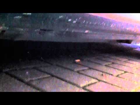 Klacken beim Motor ausschalten durch defektes Zweimassenschwungrad ZMS BMW e39 530d 9/2002.flv