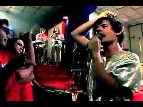 Bobby Conn & The Glass Gypsies - Home Sweet Home (live)