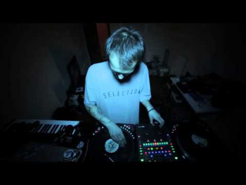 IDA 2015 FREESTYLE SCRATCH BATTLE ATTEMPT :)