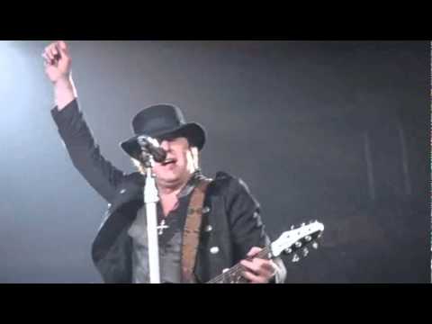 Bon Jovi - Toronto - Feb  15 2011 - Lay Your Hands on Me (RS)