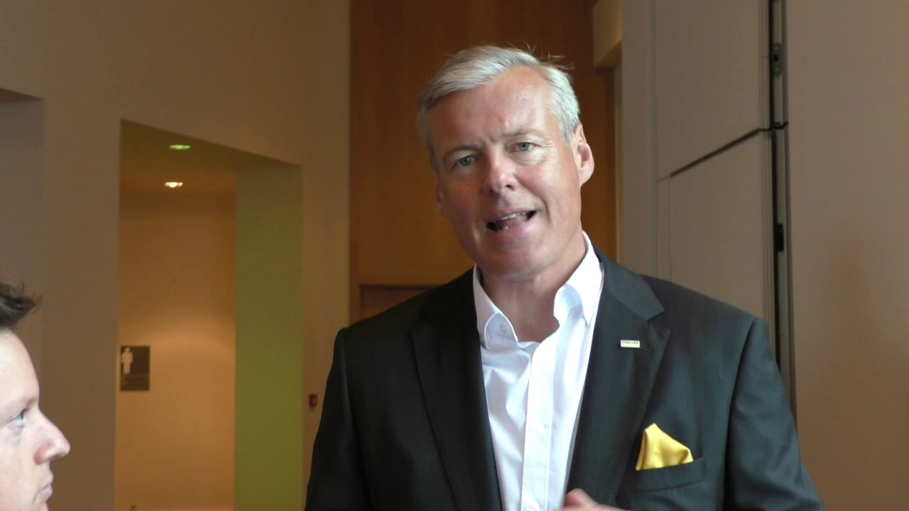 Videointervista a Hartmut Jenner, CEO di Alfred Karcher SE & CO KG