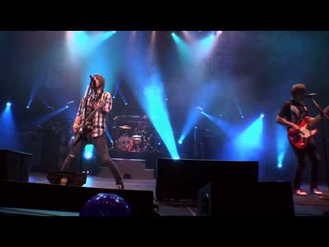 All Time Low - Lost In Stereo (Live From Straight To DVD)