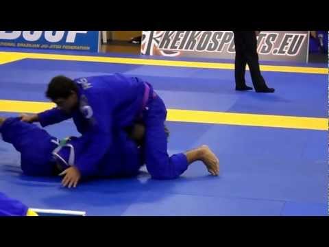 Joseph Karim - Frontline Academy Purple - Europeans 2013 - BJJ - Match 3