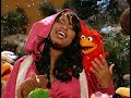 Sesame Street Elmo S Christmas Countdown 2008