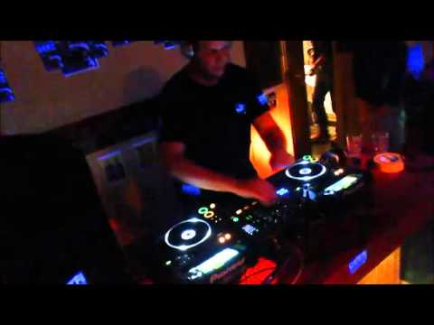 D.E.E.P - Nendis [Liveset] 26-09-15 (New Café Image)