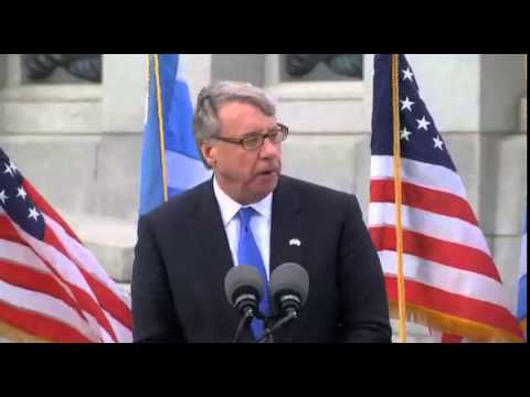 2013 WWII Ceremony Keynote - Jim Chanos
