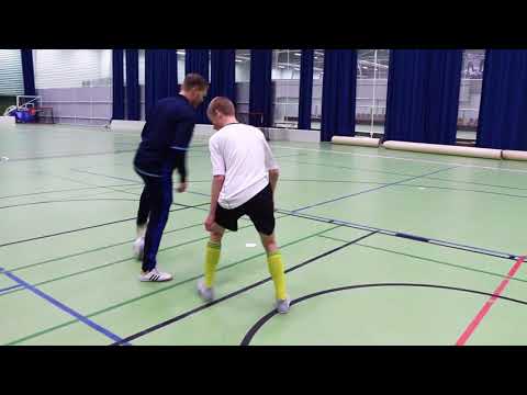 Futsalin yläkoululeiritys – parasta on kovaa treenaaminen