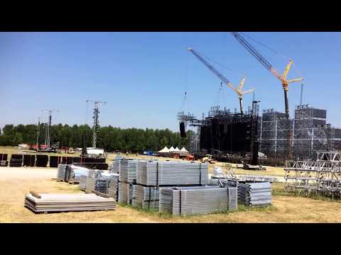 2017 06 21 Modena Park si monta il palco e si prova