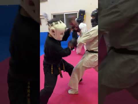 ビジネスマンクラススパーリング4 #総合格闘技 #武道塾 #空手