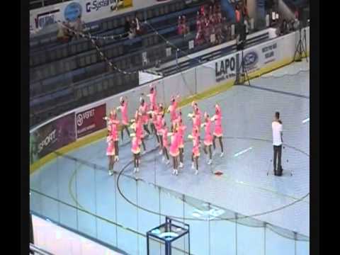 Mažoretky Elité Babies - defilé 2013 Karviná