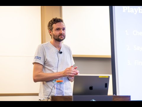 Empowering Data Teams: A Step-by-Step Playbook for Leads and Managers