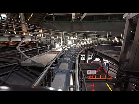 [4K NEW 2023] Space Mountain Ride With Lights On - Disneyland