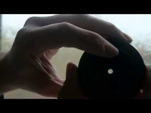 oily and sticky aperture