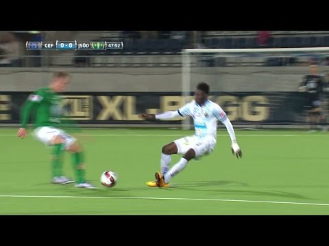 Bonsu med ful tackling på J-Södra-spelaren: "Inte långt från rött" - TV4 Sport