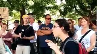 REPLAY: #manifencours #montreal #caleche - August 23, 2015 12:09 PM