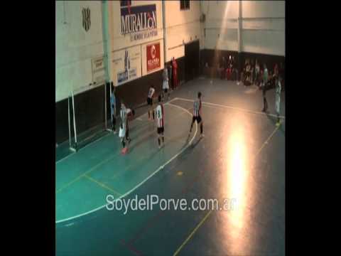 Los 13 goles de Bruno Provenzano (El Porvenir)