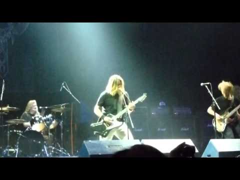 Corrosion Of Conformity Vote With a Bullet (with Pepper James Keenan) Metal Fest Chile 2013