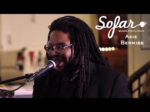 Akie Bermiss - Medicine | Sofar NYC