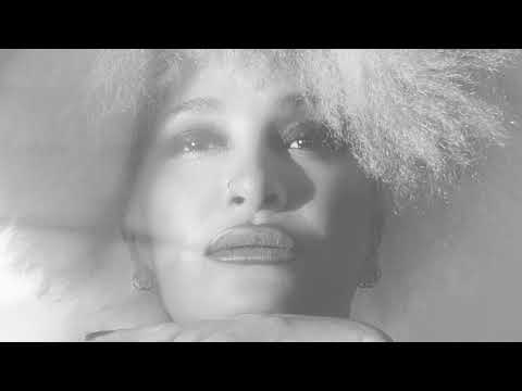 Lady Blackbird - Woman (Official Lyric Video)