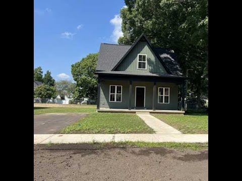 107 Lester Avenue Dowagiac, MI Homes for Sale | cressyeverett.com