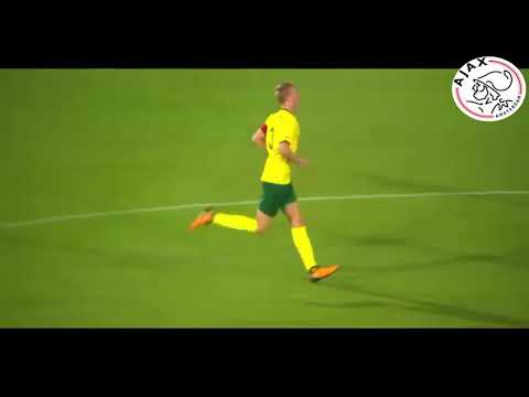 Perr Schuurs amazing goal vs Jong Ajax