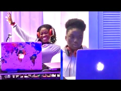 Dj Nash X Dj Cara Show Miracles When Djing (Afrobeats Mix) Youngest Dj’s in Town🔥