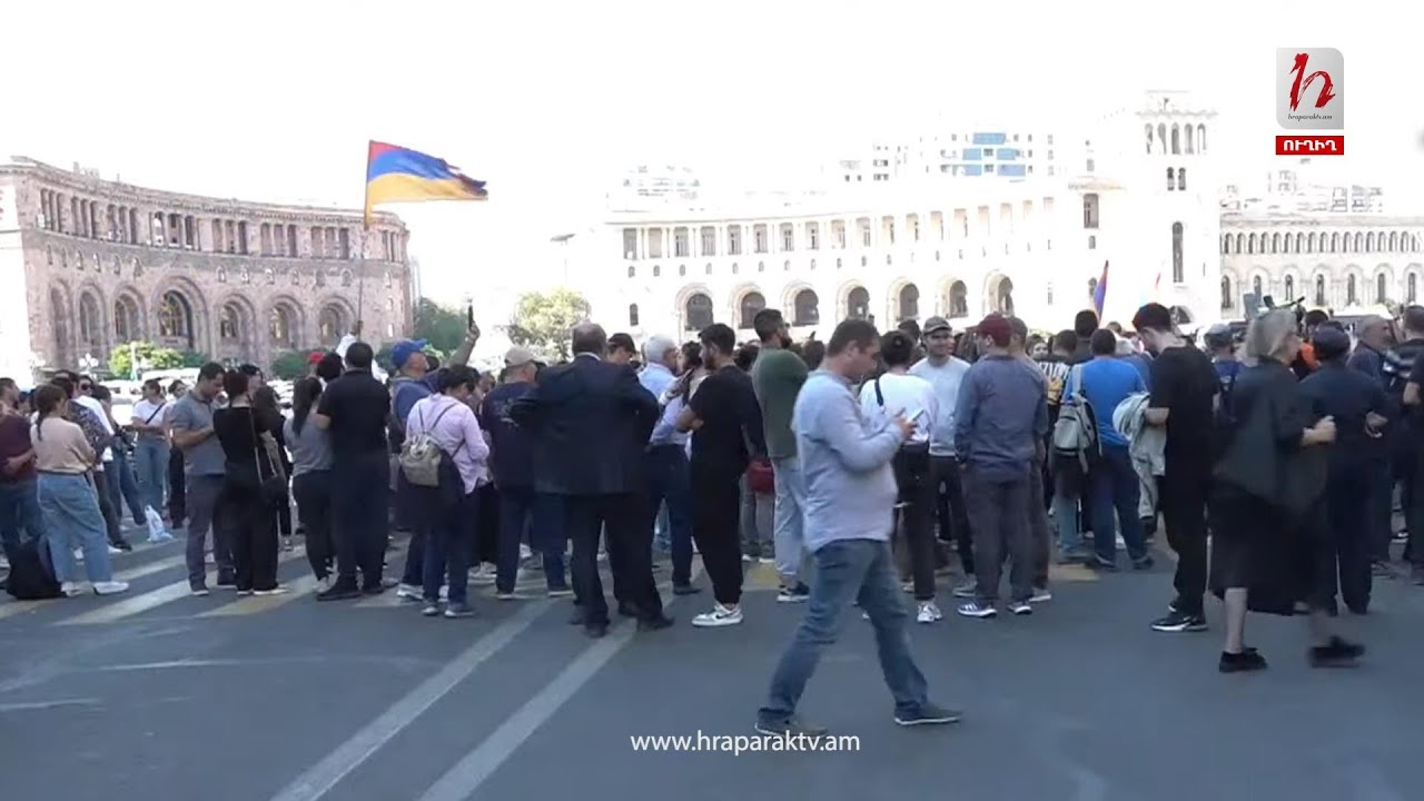 #Ուղիղ․ Քաղաքացիները հավաքվում են Հանրապետության հրապարակում