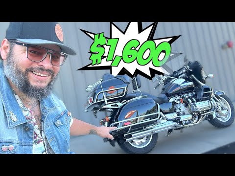 The CHEAPEST Touring Motorcycle at the Harley Davidson Dealership