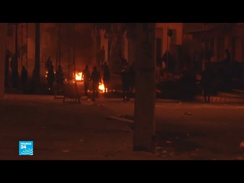 اجتماع مرتقب في قصر قرطاج برئاسة السبسي لبحث الاحتجاجات في تونس