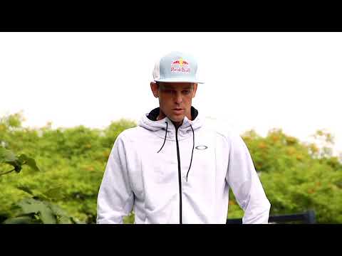 Ryan Sheckler - 15 Rail (Throwback)