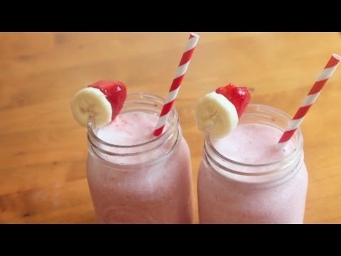 download lagu mp3 mp4 How To Make A Strawberry And Banana Smoothie, download lagu How To Make A Strawberry And Banana Smoothie gratis, unduh video klip How To Make A Strawberry And Banana Smoothie