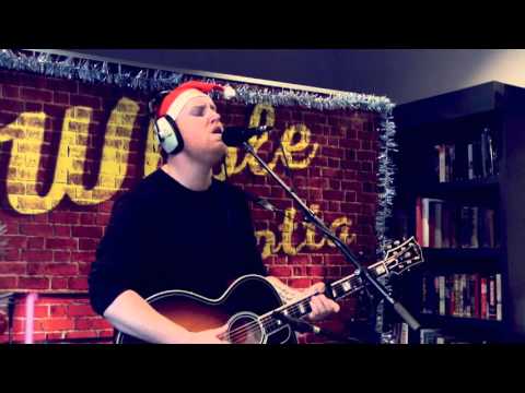 Dermot & Dave's Barber Sessions with Gavin James