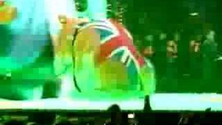 George Michael live in Berlin 6. Nov 2006 -Shoot the dog