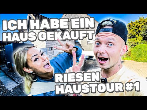 I BOUGHT A HOUSE! | House Tour #1