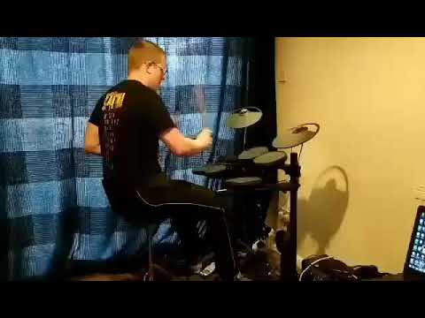 Gabor playing to 'Hallowed Be Thy Name' by Iron Maiden