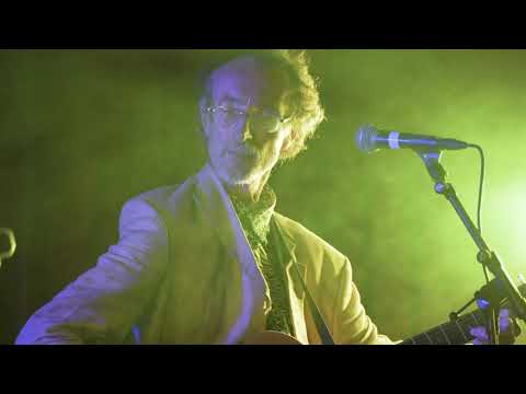 Lynda Cullen & Fintan Lucy- Live at Crane Lane Theatre, Cork. (LPPS- filmed by Fabion Boros)