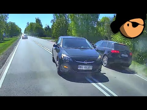 Tak dochodzi do wypadków. Urażona duma i niebezpieczne manewry.